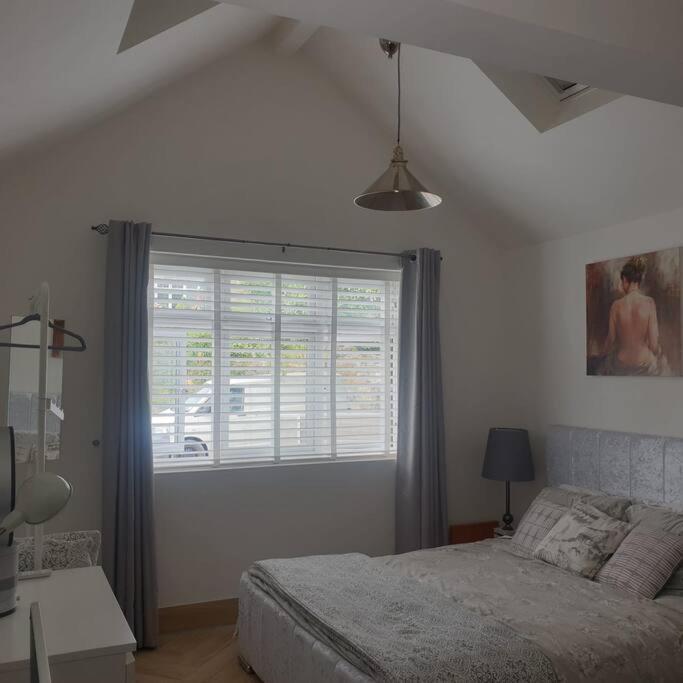 Lovely Studio Annex In Lilliput Пул Екстер'єр фото
